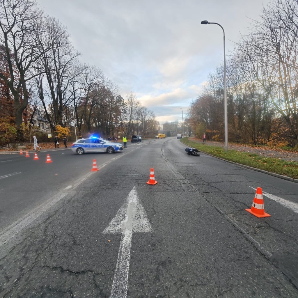 wypadek na ul. Wolności w jeleniej górze