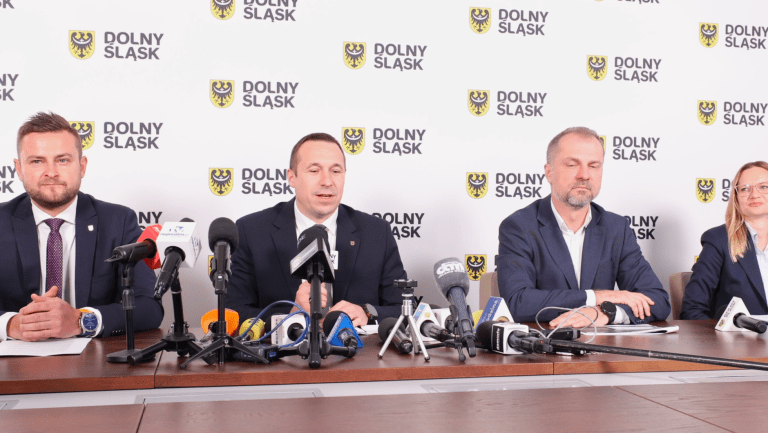 konferencja urzędu marszałkowskiego województwa dolnośląskiego