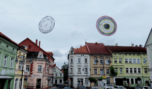 Leśna pięknieje i kusi turytów