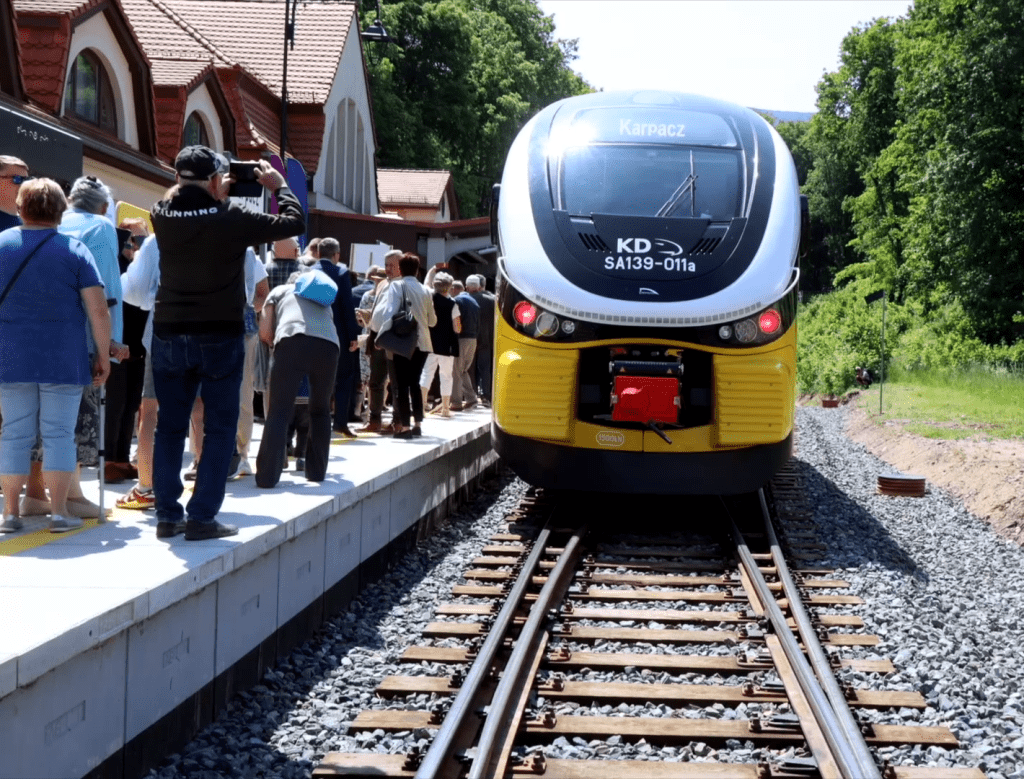 Otwarcie linii kolejowej Jelenia Góra-Karpacz