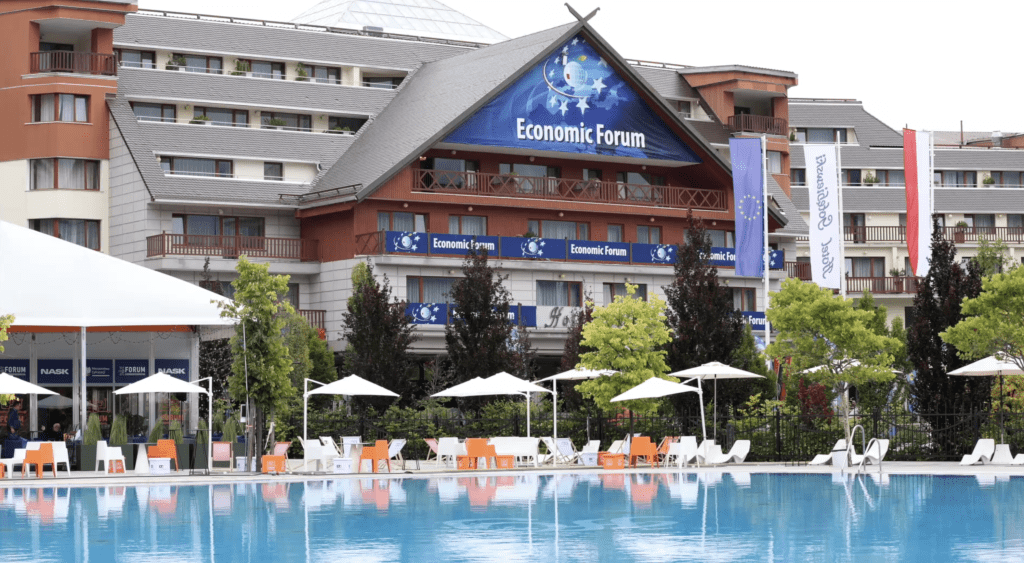 W Karpaczu rozpoczęło się 34.  Forum Ekonomiczne