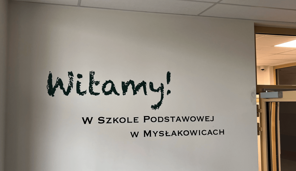 Dzień Edukacji Narodowej, 80-lecie szkoły podstawowej w Mysłakowicach