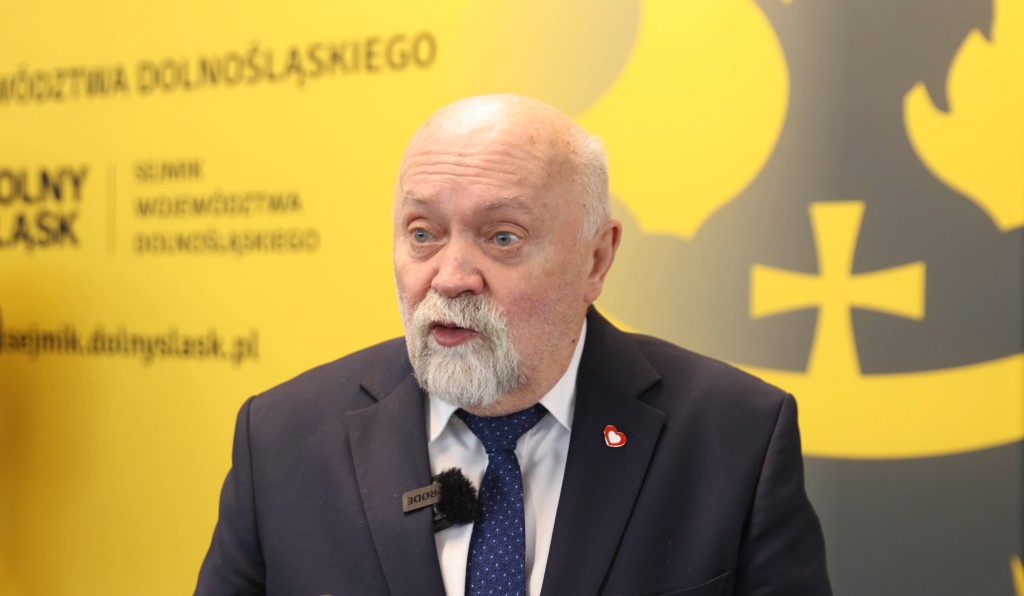 Jerzy Pokój w trakcie