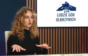 Ludzie Gór Olbrzymich, kwiaty, Sabada dekoruje