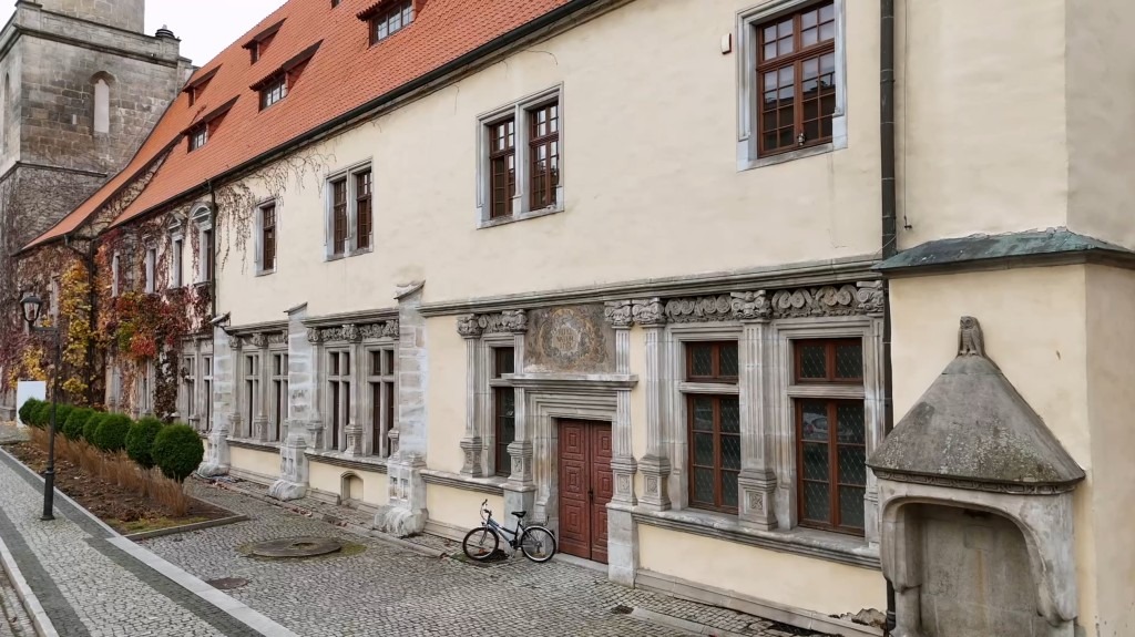 Ratusz w Lwówku Śląskim - południowa fasada